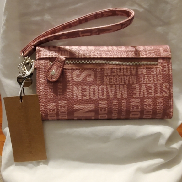Steve Madden Trifold Clutch Wallet Wristlet - Pink (NWT) - Picture 2 of 12